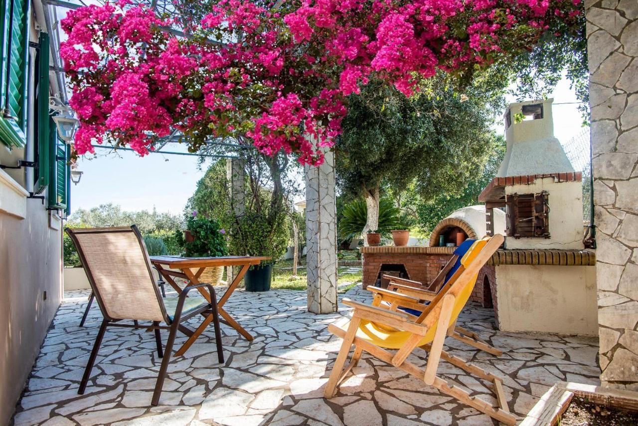 Villa Aelia - A Peaceful And Private Place Argostoli  Bagian luar foto