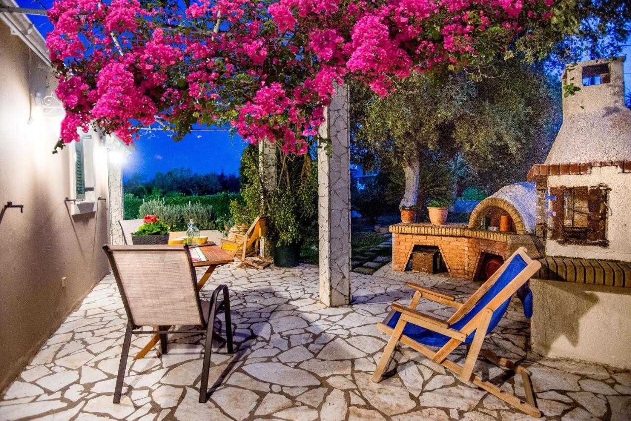 Villa Aelia - A Peaceful And Private Place Argostoli  Bagian luar foto