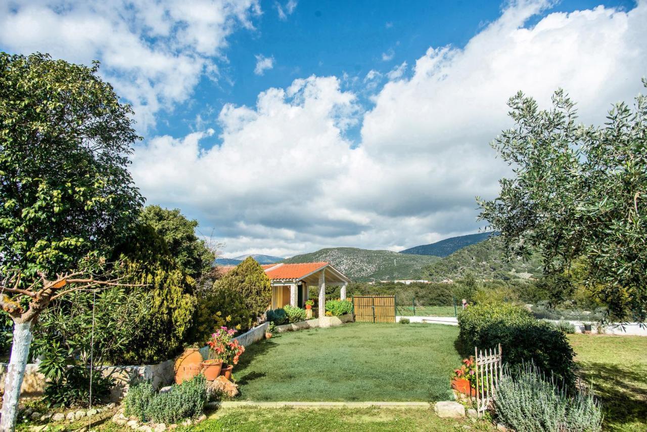 Villa Aelia - A Peaceful And Private Place Argostoli  Bagian luar foto